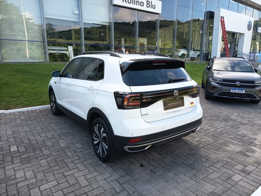 volkswagen t-cross 1.0 200 tsi total flex comfortline automatico 5p 20223