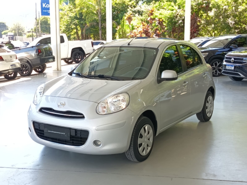 nissan march 1.0 16v flex 4p manual 5p 20142