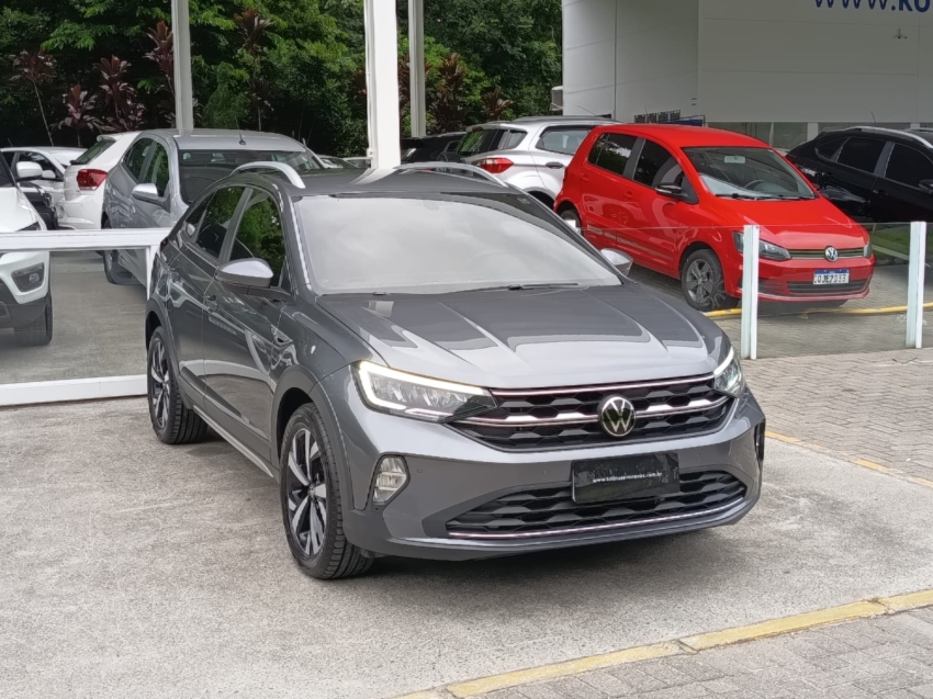 volkswagen nivus 1.0 200 tsi total flex highline automatico 5p 2023