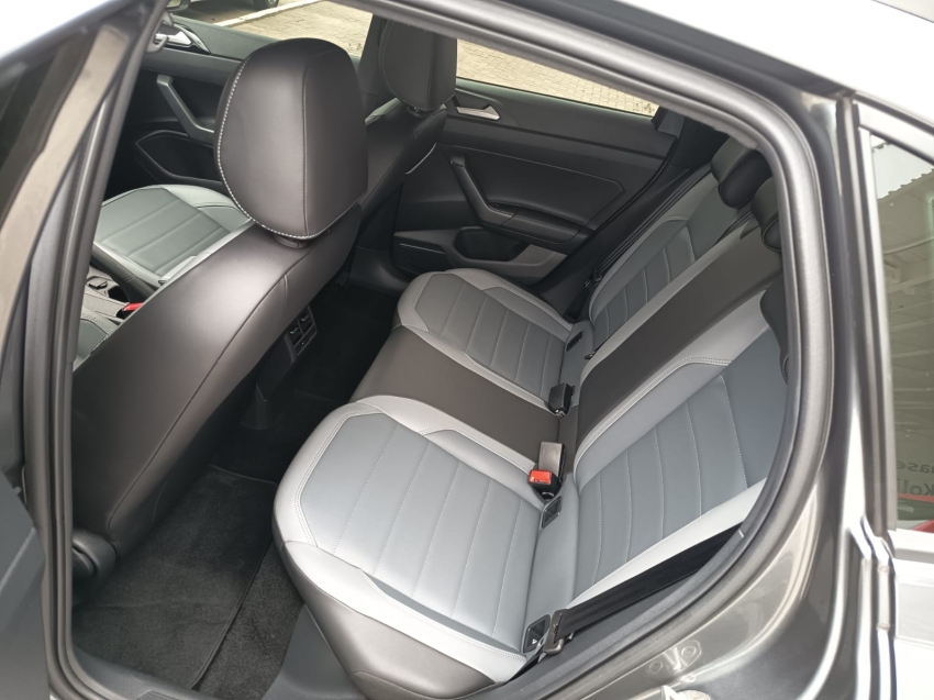 volkswagen nivus 1.0 200 tsi total flex highline automatico 5p 20238