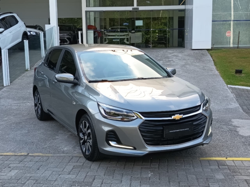 chevrolet onix 1.0 turbo flex premier automatico 5p 2025