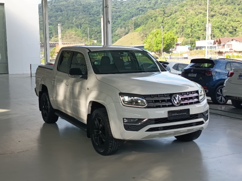 volkswagen amarok 2.0 highline 4x4 cd 16v turbo intercooler diesel 4p automatico 1.9 2020