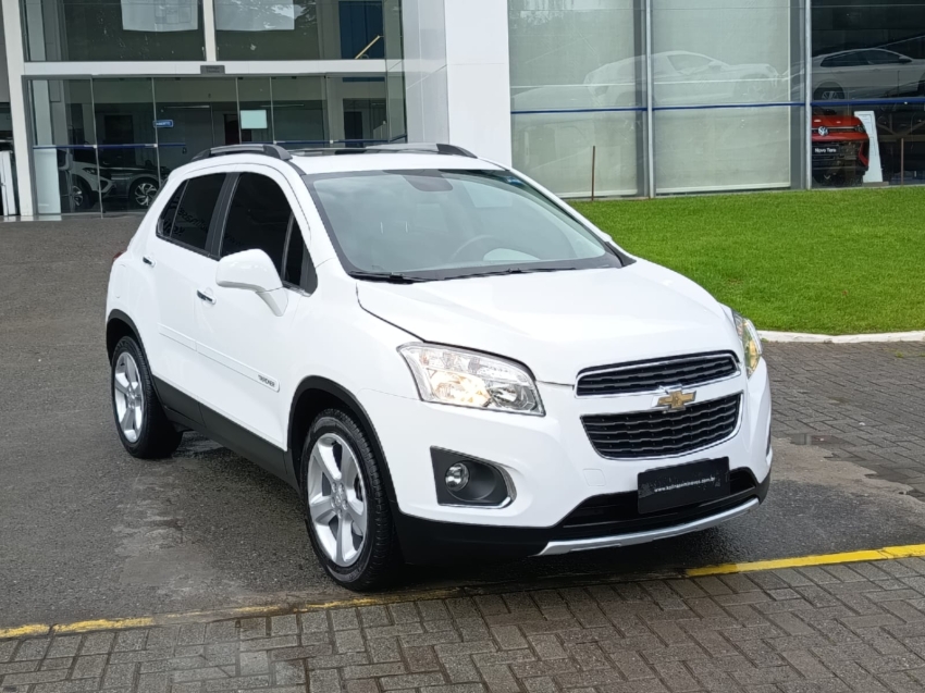 chevrolet tracker 1.8 mpfi ltz 4x2 16v flex 4p automatico 5p 2015