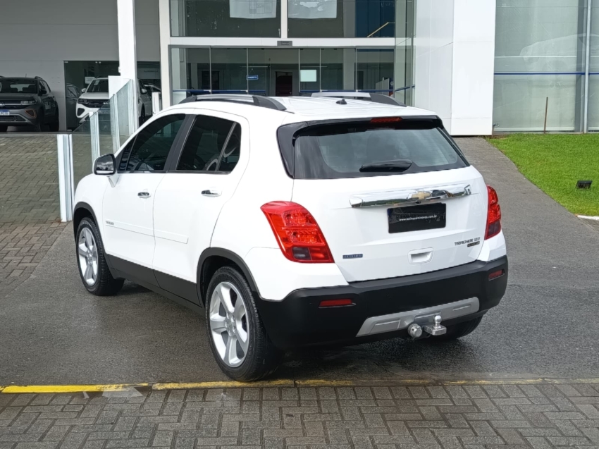 chevrolet tracker 1.8 mpfi ltz 4x2 16v flex 4p automatico 5p 20153