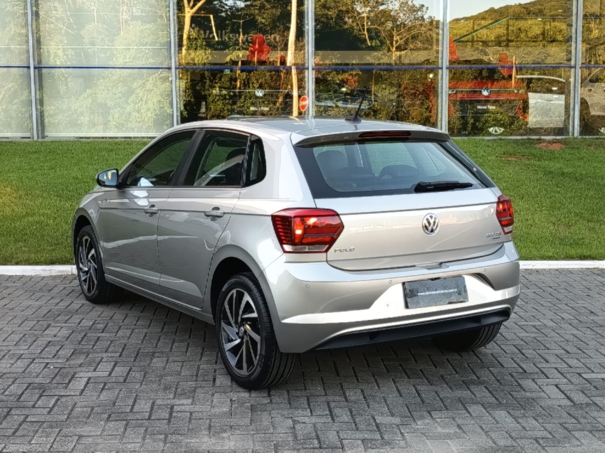 volkswagen polo 1.0 200 tsi highline automatico flex 5p 20203
