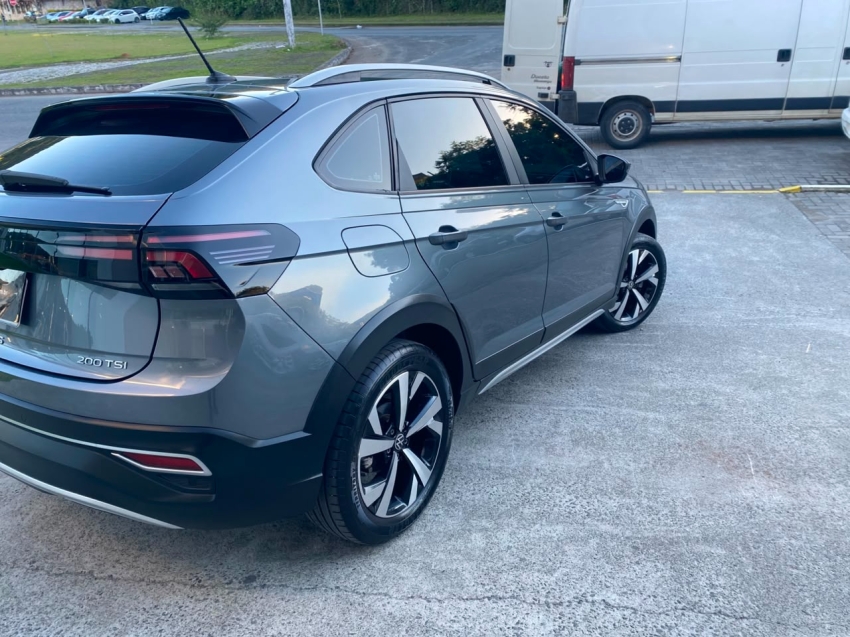 volkswagen nivus 1.0 200 tsi total flex highline automatico 5p 20227