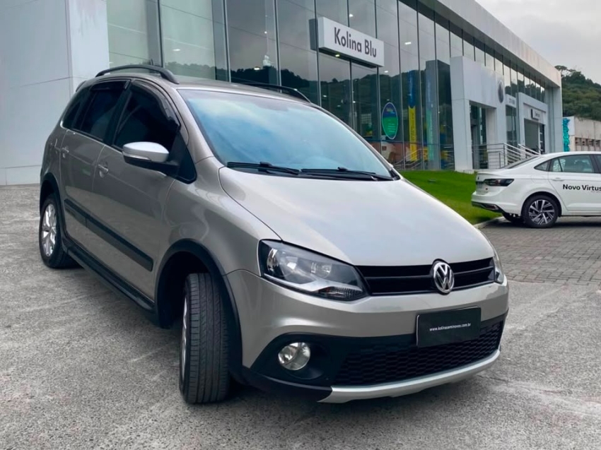 volkswagen space cross 1.6 mi 8v flex 4p manual 1.5 5p 20141