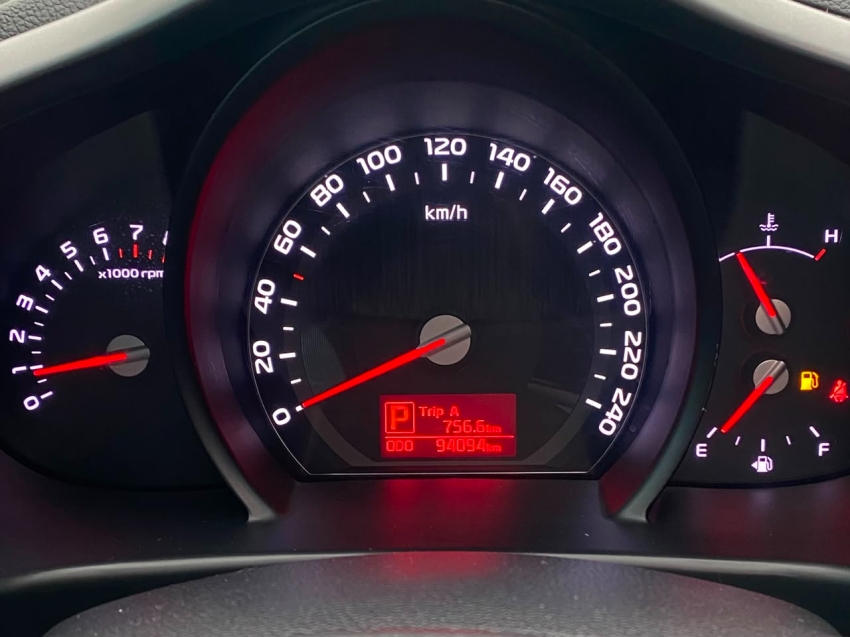 kia sportage 2.0 ex 4x2 16v flex 4p automatico 5p 201511