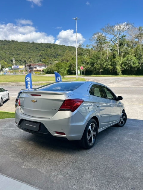 chevrolet prisma 1.4 mpfi ltz 8v flex 4p automatico 5p 20195