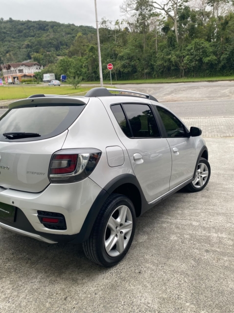 renault sandero 1.6 16v sce flex stepway dynamique manual 1.5 5p 20185
