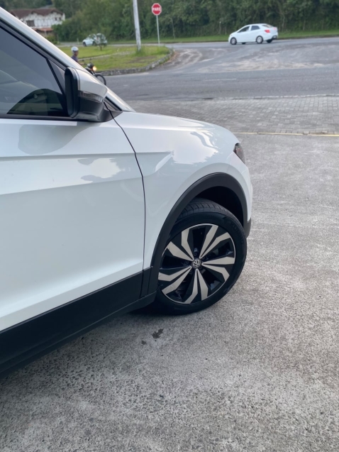 volkswagen t-cross 1.0 200 tsi total flex automatico 5p 20216