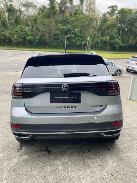 volkswagen t-cross 1.4 250 tsi total flex highline automatico 5p 20244