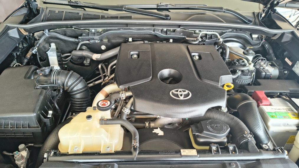 toyota hilux sw4 2.8 d-4d turbo diesel diamond 7l 4x4 automatico 2023/2414