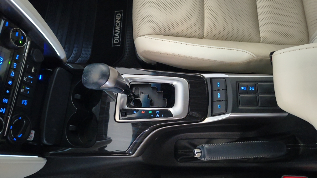toyota hilux sw4 2.8 d-4d turbo diesel diamond 7l 4x4 automatico 2023/249