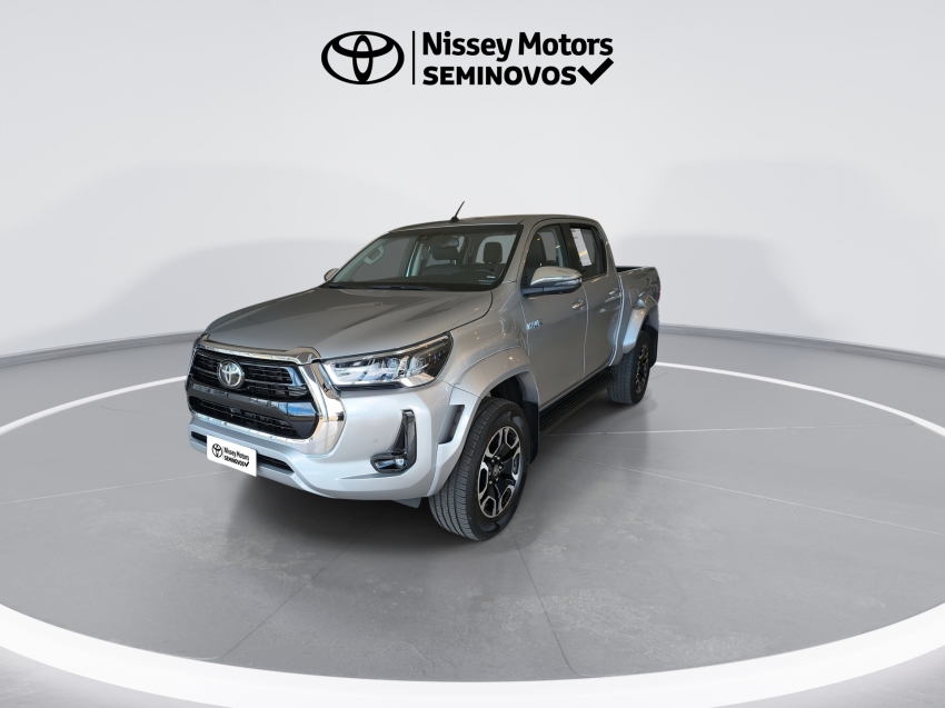 toyota hilux 2.8 d-4d turbo diesel cd srx 4x4 automatico 2024/241