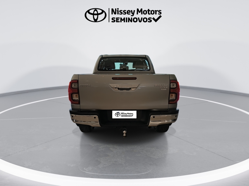 toyota hilux 2.8 d-4d turbo diesel cd srx 4x4 automatico 2024/244