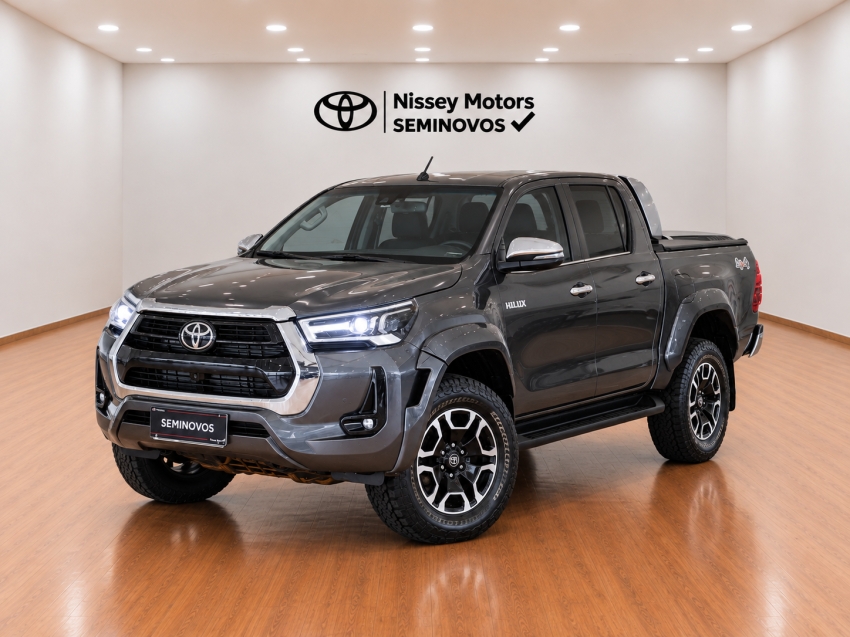 toyota hilux 2.8 d-4d turbo diesel cd srx 4x4 automatico 2023/241