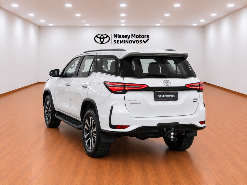 toyota hilux sw4 2.8 d-4d turbo diesel srx platinum 4x4 automatico 2024/253
