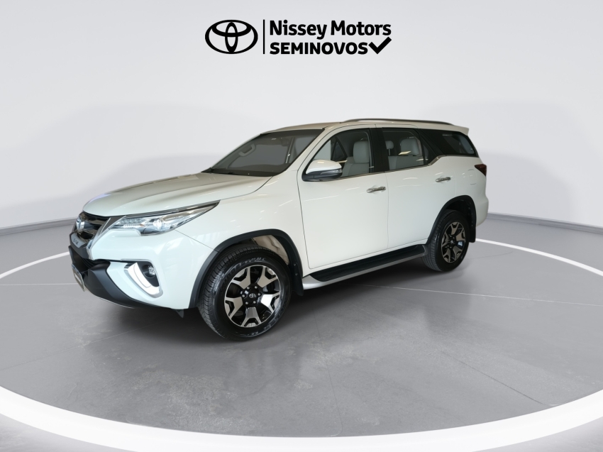 toyota hilux sw4 2.8 srx 4x4 16v turbo intercooler diesel 4p automatico 2018/191