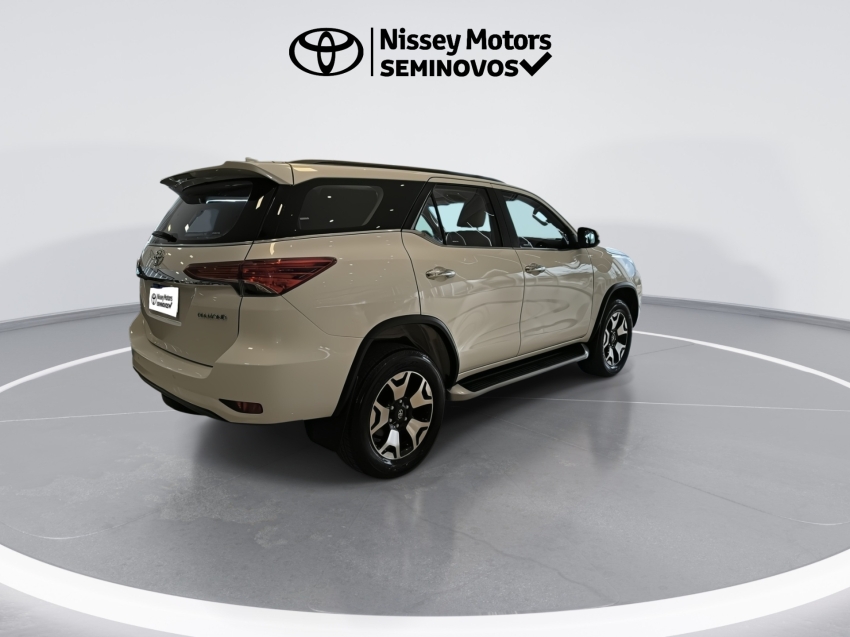 toyota hilux sw4 2.8 srx 4x4 16v turbo intercooler diesel 4p automatico 2018/195