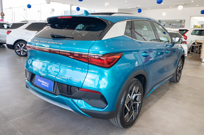 Carro BYD YUAN PLUS