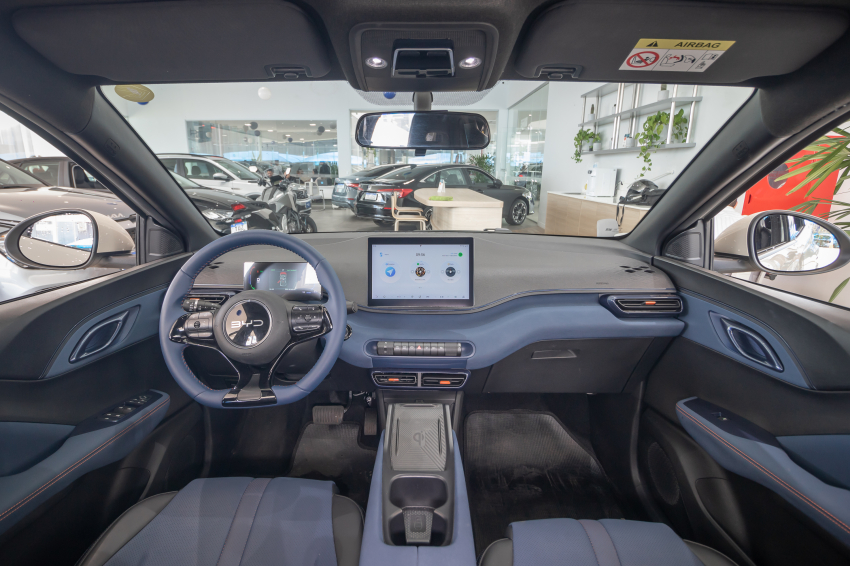 Carro BYD DOLPHIN MINI
