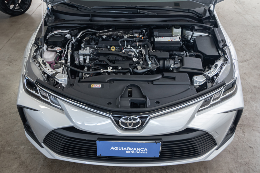 Carro Toyota COROLLA
