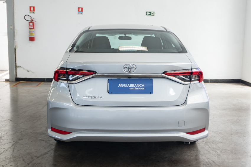 Carro Toyota COROLLA
