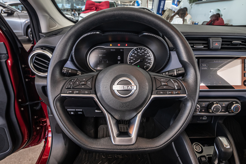 Nissan VERSA 1.6 16V FLEX ADVANCE XTRONIC 15