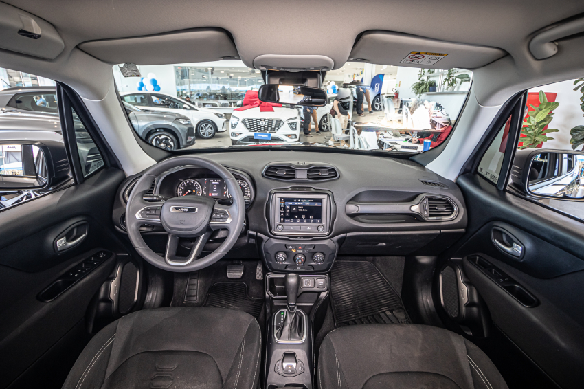 JEEP RENEGADE 1.3 T270 TURBO FLEX AT6 13
