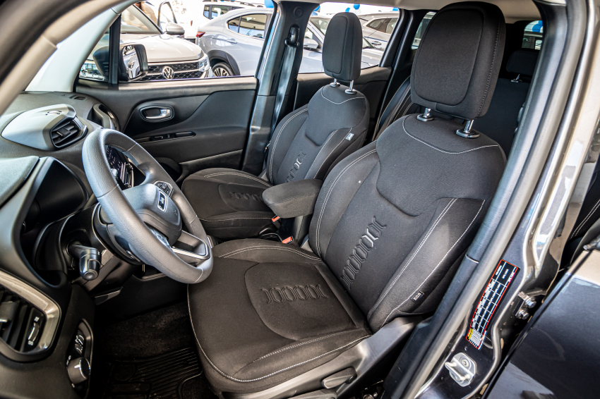 JEEP RENEGADE 1.3 T270 TURBO FLEX AT6 19