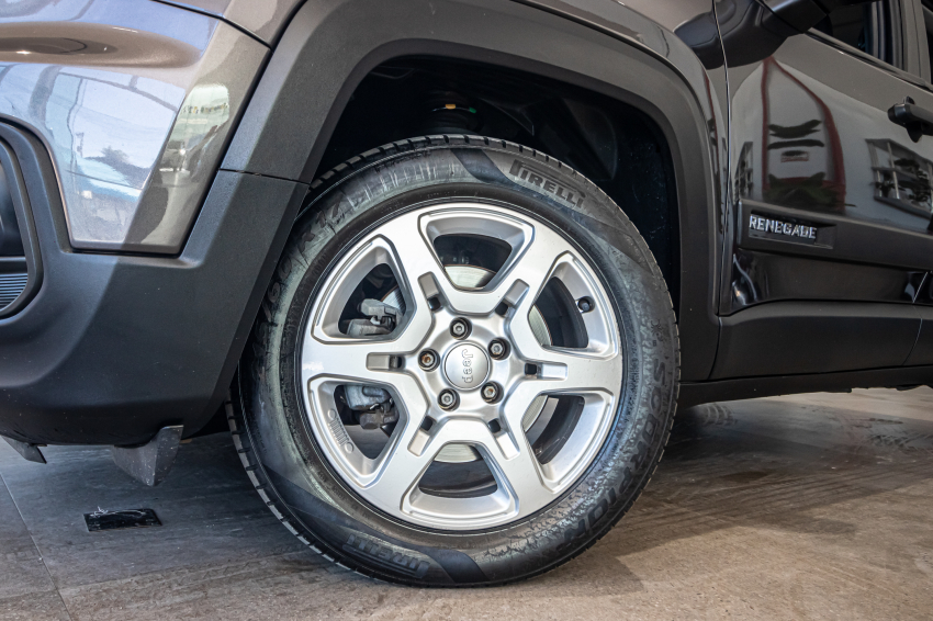 JEEP RENEGADE 1.3 T270 TURBO FLEX AT6 2