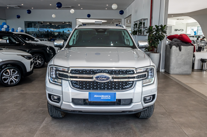Ford RANGER 3.0 V6 TURBO DIESEL CD LIMITED 4X4 AUTOMÁTICO 3