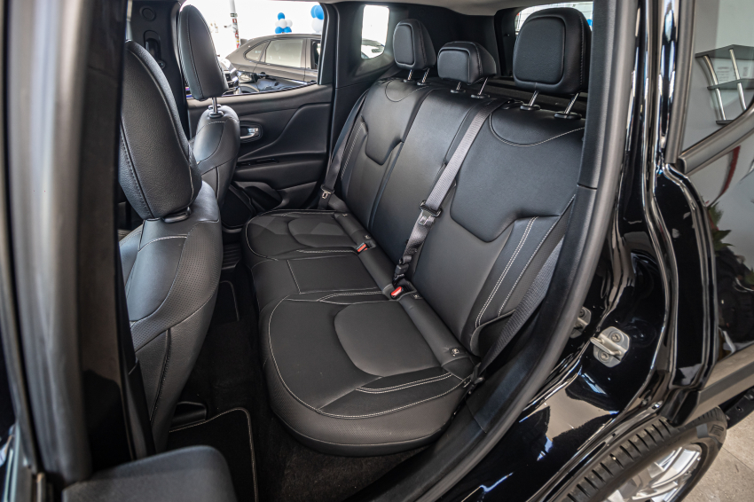 JEEP RENEGADE 1.3 T270 TURBO FLEX LONGITUDE AT6 20