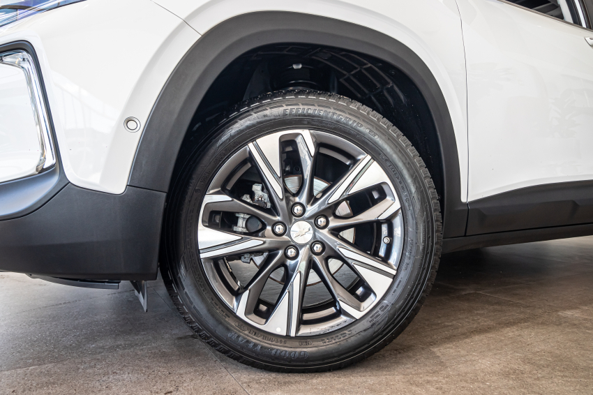 Chevrolet TRACKER 1.2 TURBO FLEX PREMIER AUTOMÁTICO 2
