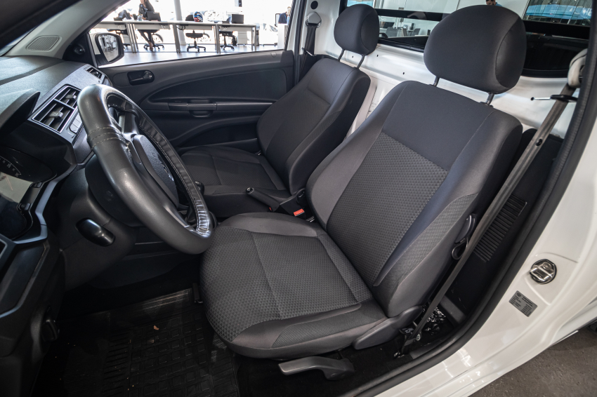 Volkswagen SAVEIRO 1.6 MSI ROBUST CD 16V FLEX 2P MANUAL 17