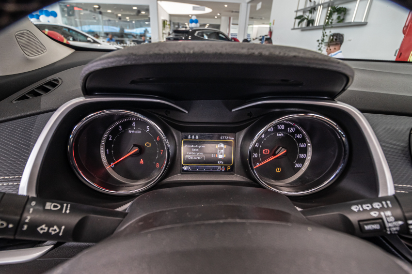 Chevrolet TRACKER 1.2 TURBO FLEX PREMIER AUTOMÁTICO 12