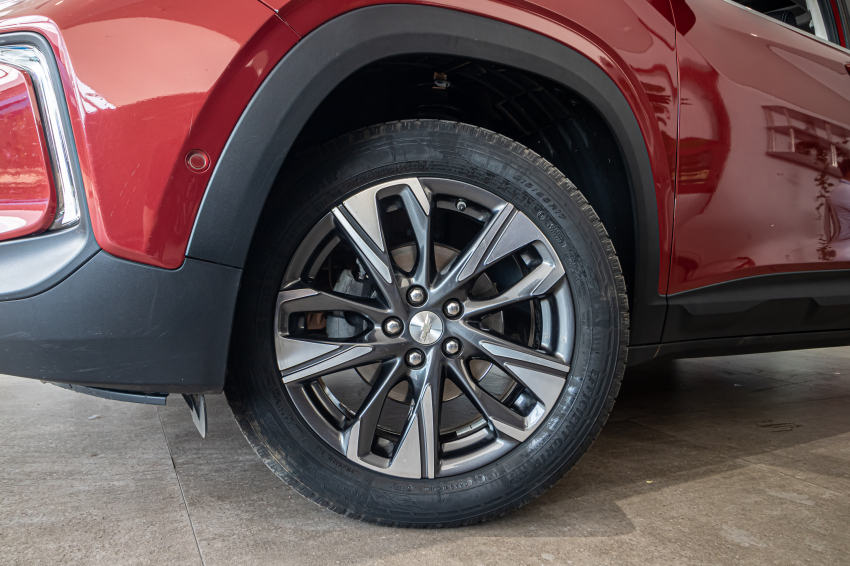 Chevrolet TRACKER 1.2 TURBO FLEX PREMIER AUTOMÁTICO 2
