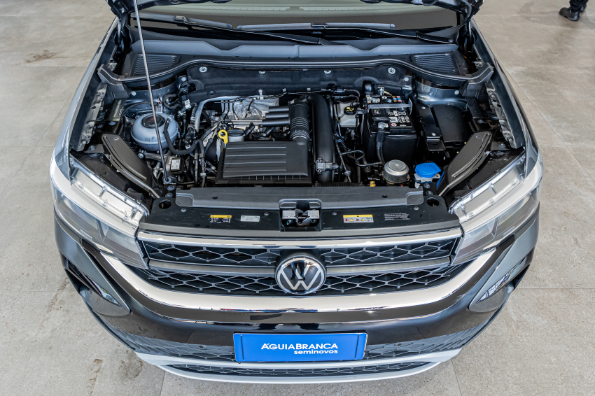 Volkswagen TAOS 1.4 250 TSI TOTAL FLEX COMFORTLINE AUTOMÁTICO 6