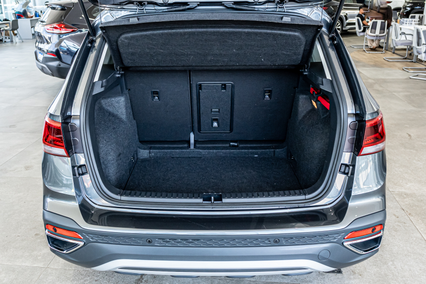 Volkswagen TAOS 1.4 250 TSI TOTAL FLEX COMFORTLINE AUTOMÁTICO 11