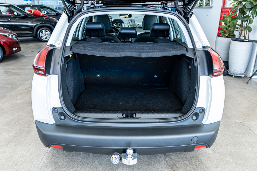 Peugeot 2008 1.6 16V THP FLEX STYLE 4P AUTOMÁTICO 11