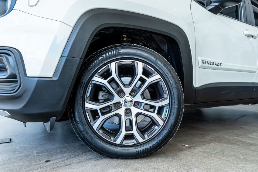 JEEP RENEGADE 1.3 T270 TURBO FLEX LONGITUDE AT6 2