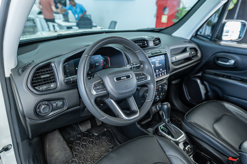 JEEP RENEGADE 1.3 T270 TURBO FLEX LONGITUDE AT6 14