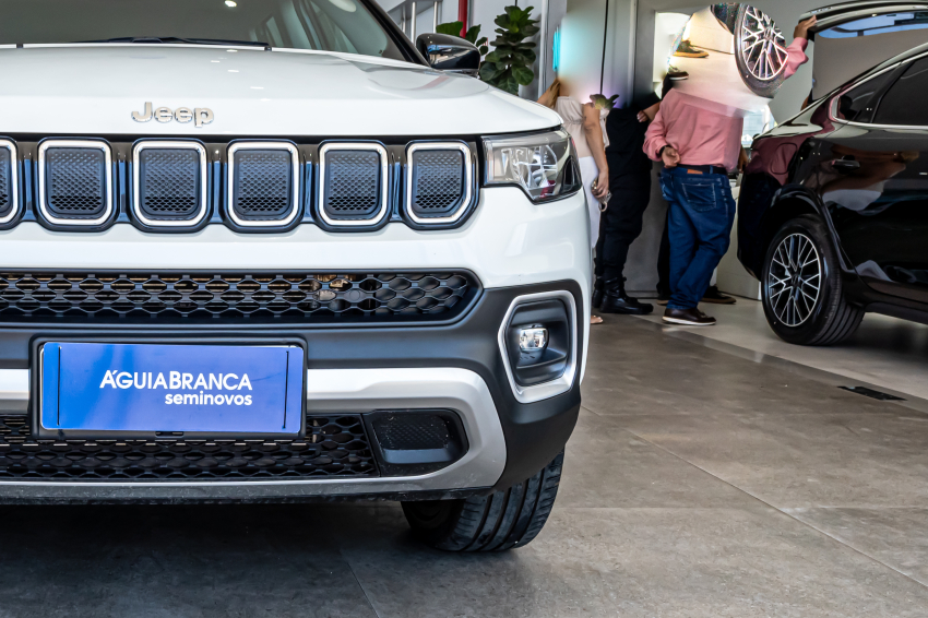 JEEP COMPASS 2.0 TD350 TURBO DIESEL LIMITED AT9 4