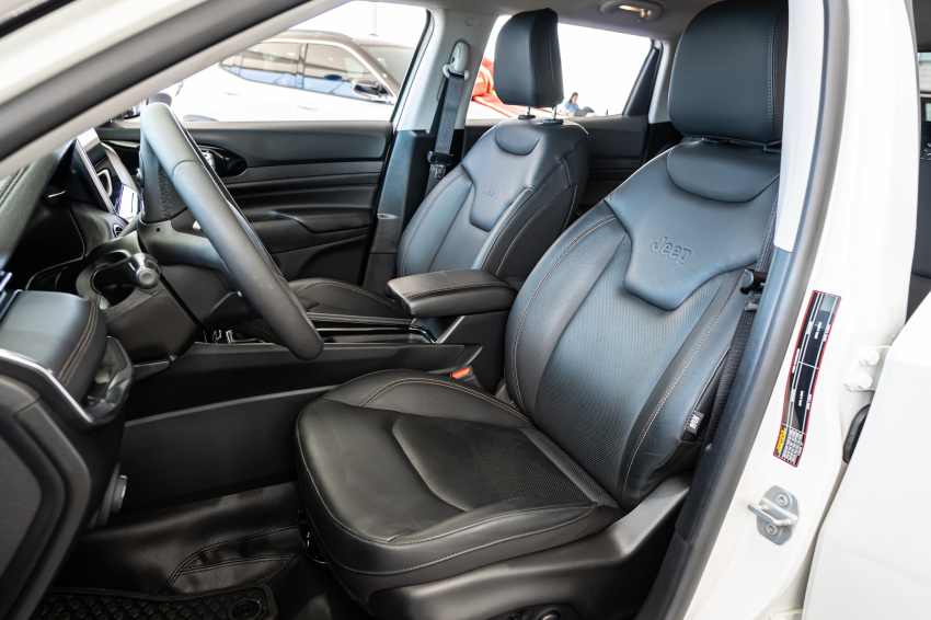 JEEP COMPASS 2.0 TD350 TURBO DIESEL LIMITED AT9 20