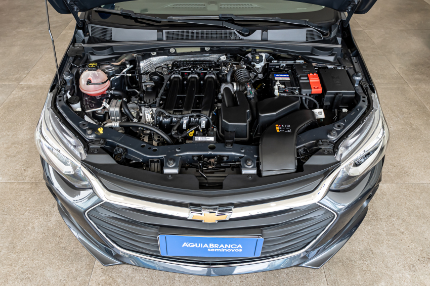 Chevrolet ONIX 1.0 FLEX LT MANUAL 6
