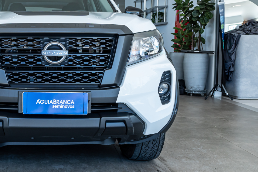 Nissan FRONTIER 2.3 16V TURBO DIESEL ATTACK CD 4X4 AUTOMÁTICO 4