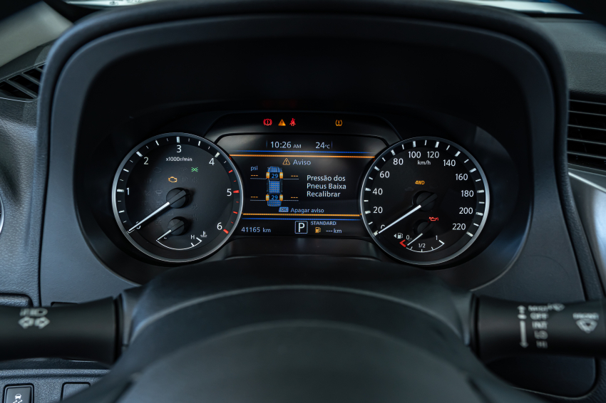Nissan FRONTIER 2.3 16V TURBO DIESEL ATTACK CD 4X4 AUTOMÁTICO 12