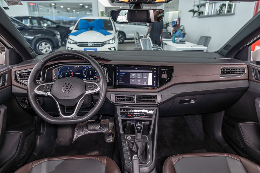 Volkswagen VIRTUS 1.0 200 TSI HIGHLINE AUTOMÁTICO 13
