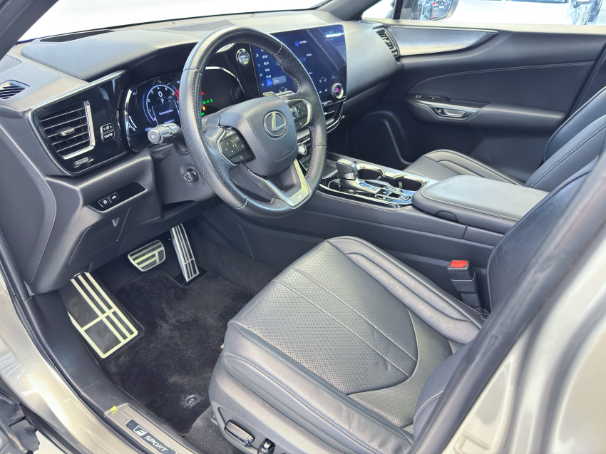 Lexus NX 350h 2.5 16V VVT-I HYBRID F-SPORT CVT AWD 15